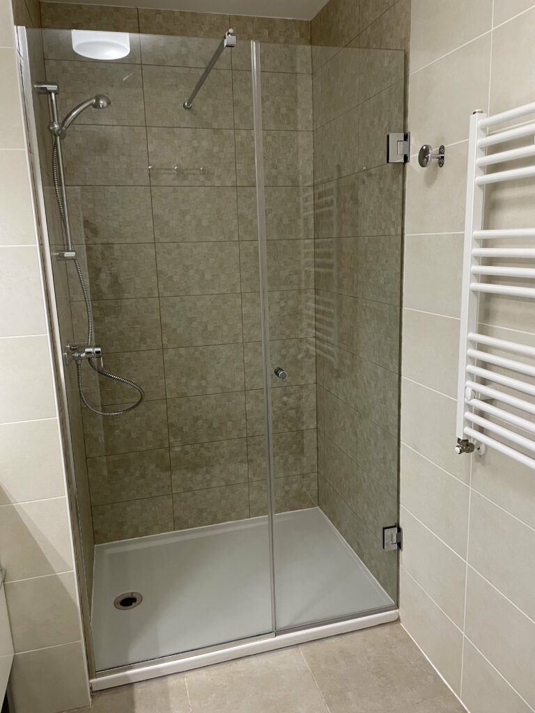Cabine de douche 